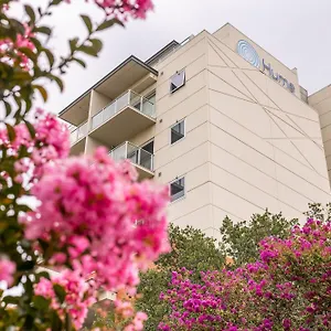 hume-serviced-apartments.adelaidehotels-au.com/