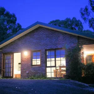 possums-spa-apartments.top-hotels-hobart.com/